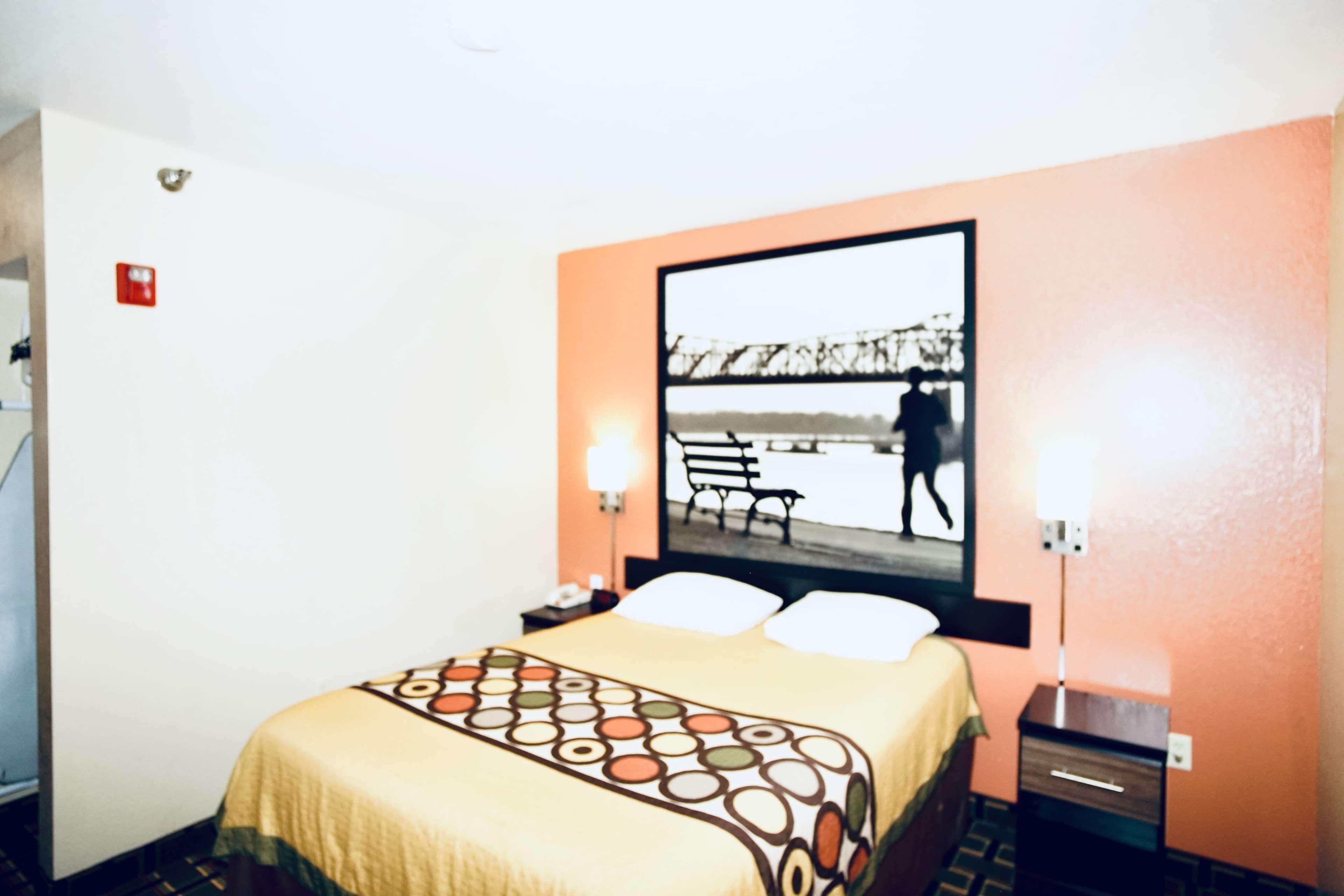 Super 8 By Wyndham Crossville Tn Bagian luar foto