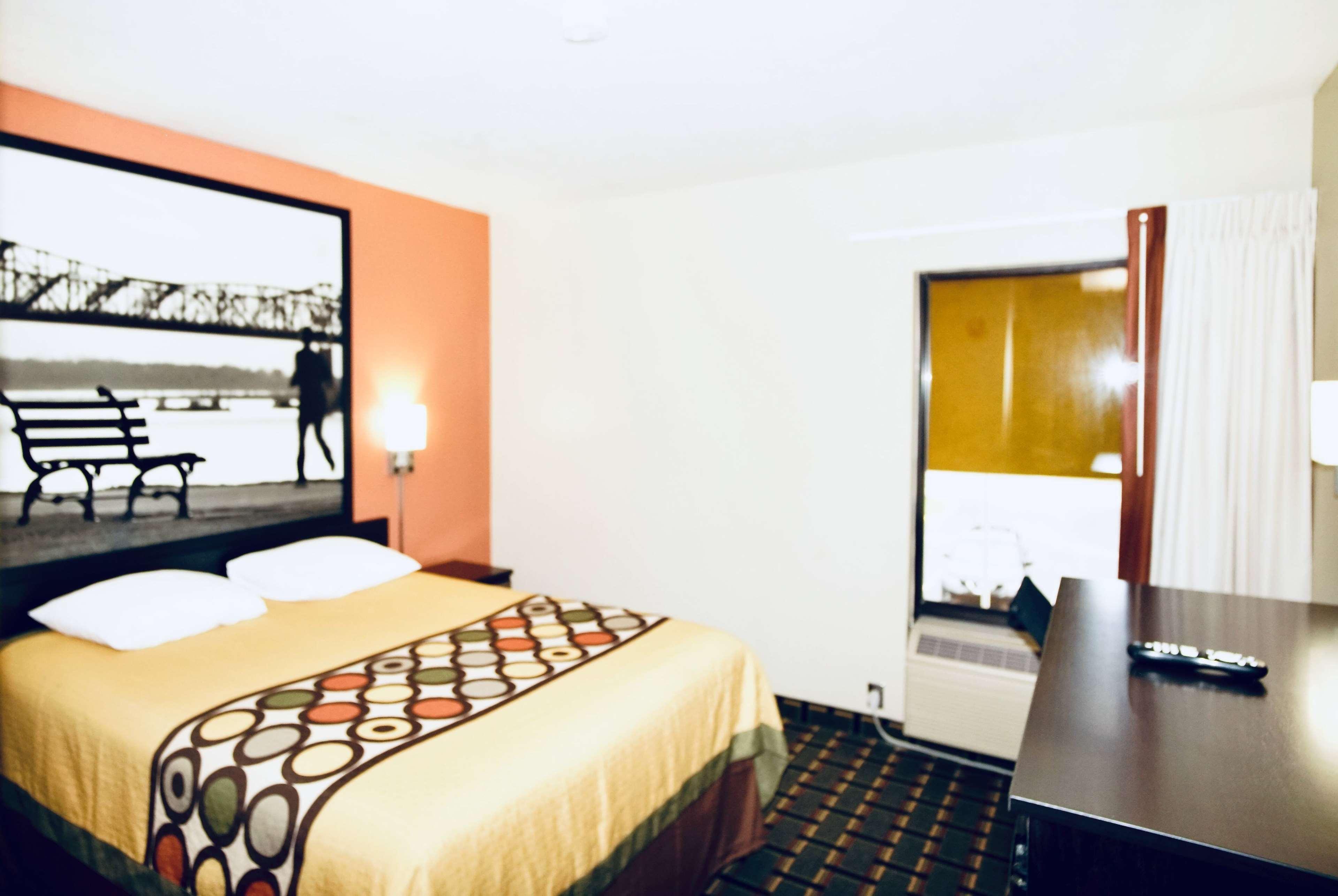 Super 8 By Wyndham Crossville Tn Bagian luar foto