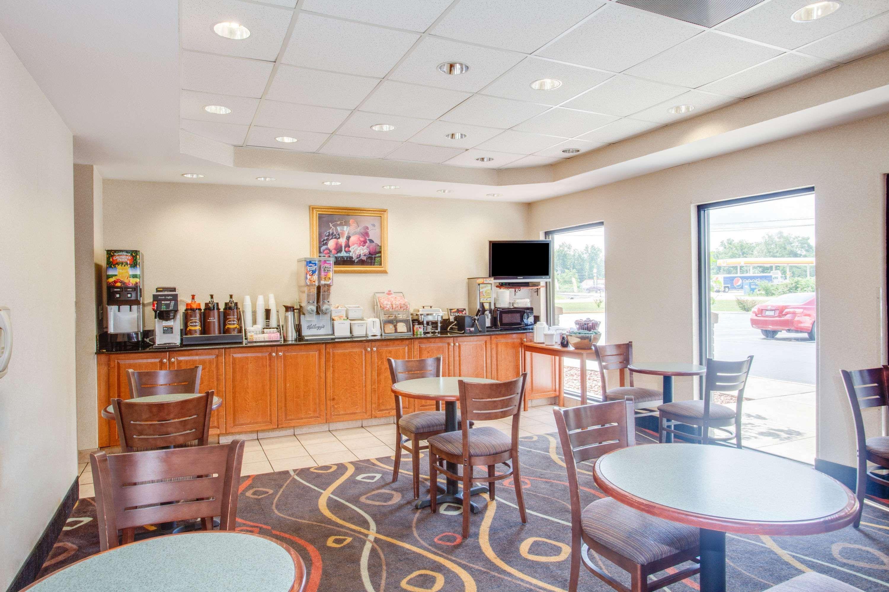 Super 8 By Wyndham Crossville Tn Bagian luar foto