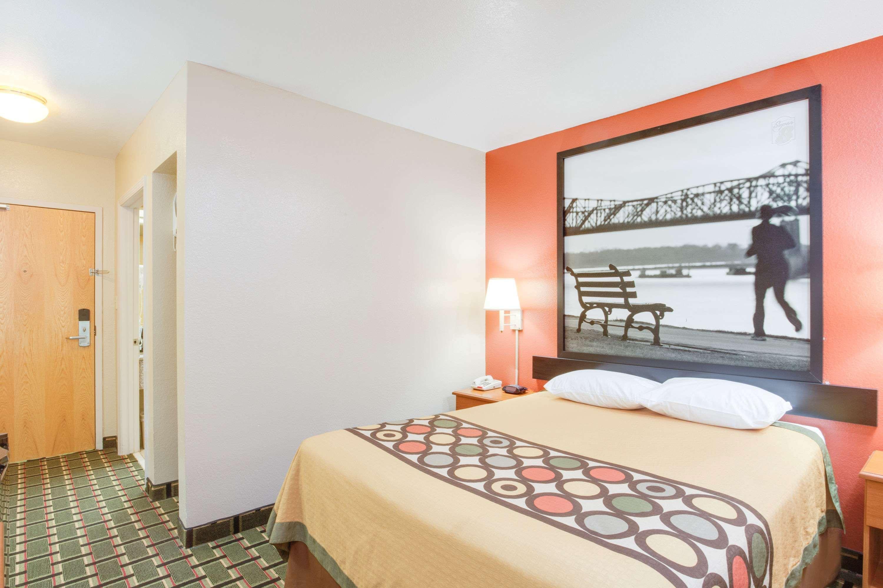 Super 8 By Wyndham Crossville Tn Bagian luar foto