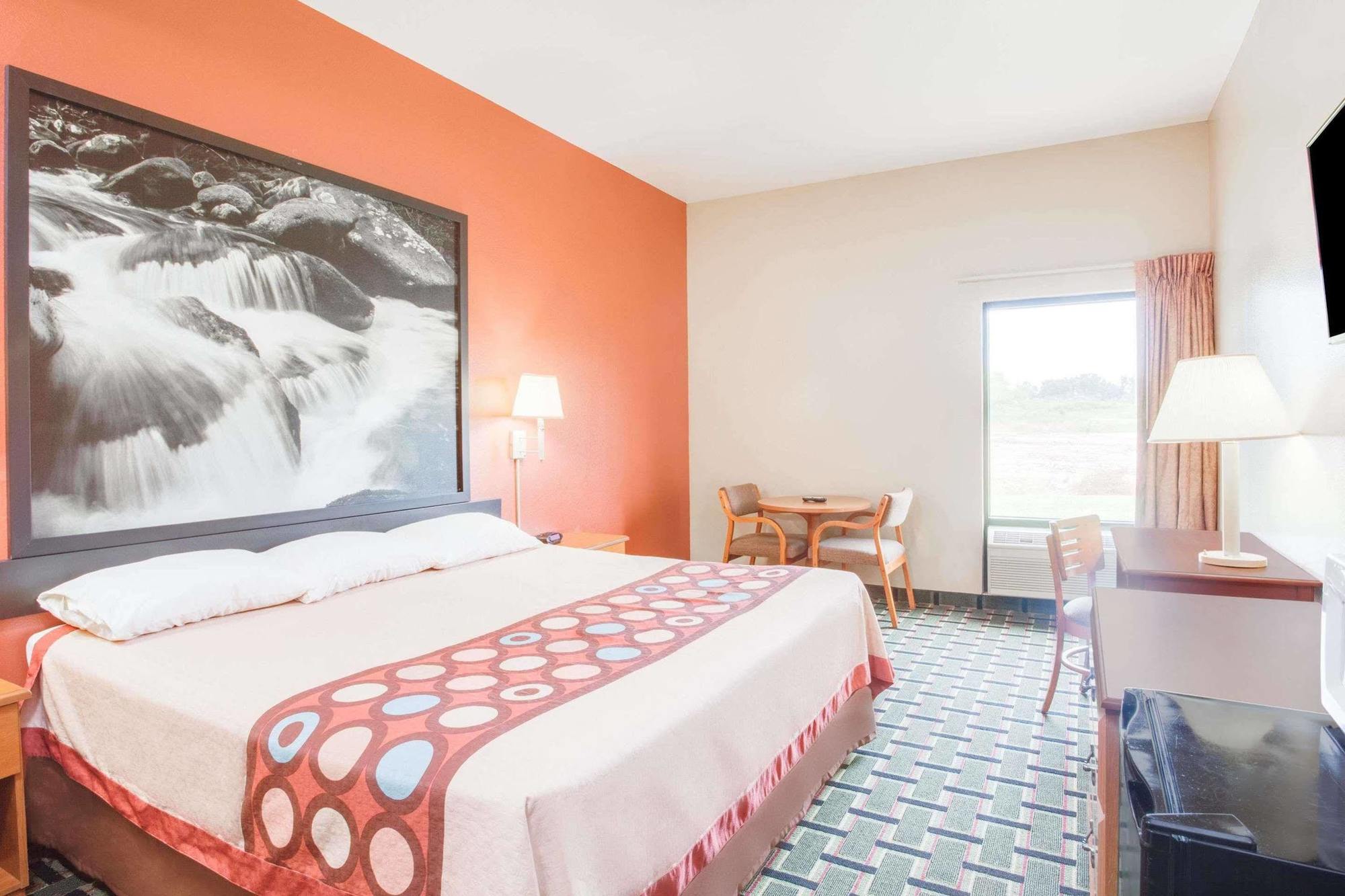 Super 8 By Wyndham Crossville Tn Bagian luar foto